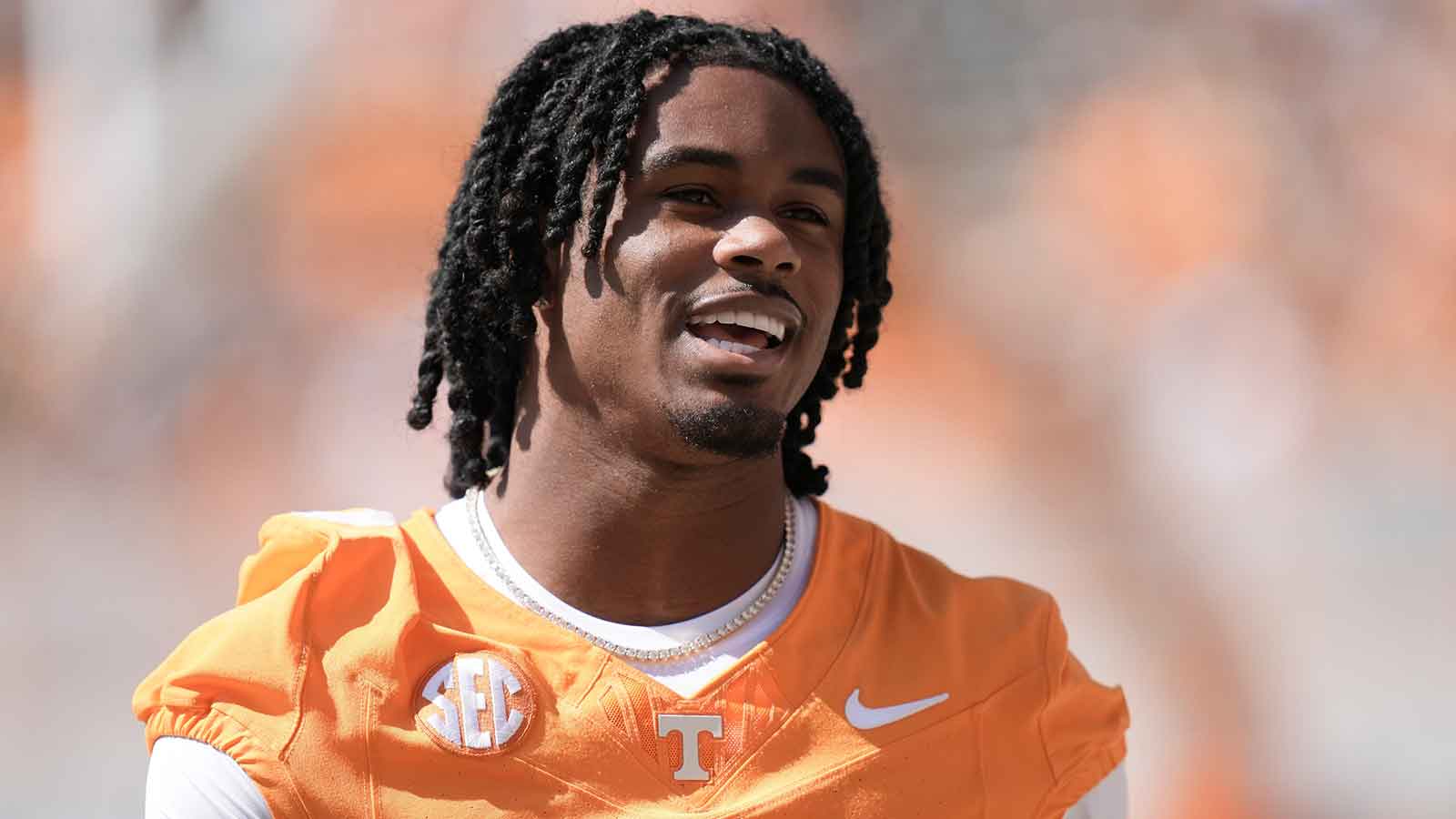 Tennessee Volunteers star cornerback declares for NFL Draft