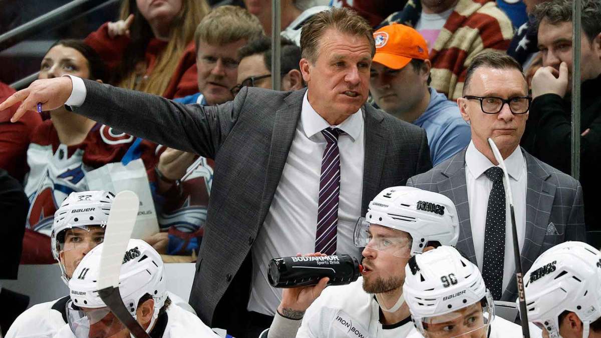 Los Angeles Kings head coach Jim Hiller in the first period against the Los Angeles Kings at Ball Arena.