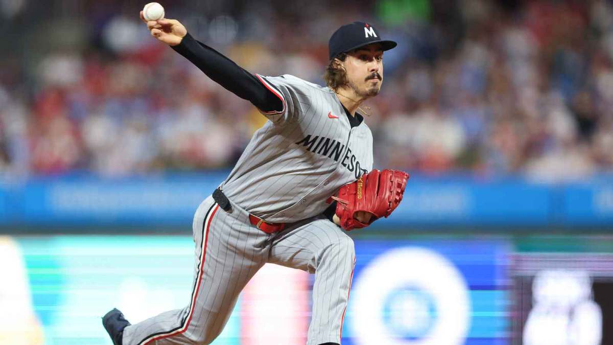 Minnesota Twins pitcher Joe Ryan (41) throws a pitch during the second inning against the Philadelphia Phillies at Citizens Bank Park.