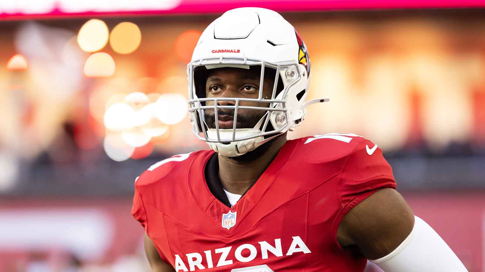 Arizona Cardinals linebacker Josh Sweat (10) against the Los Angeles Rams at State Farm Stadium.