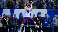 Minnesota Vikings wide receiver Justin Jefferson (18) catches the ball while warming up before a game against the New York Giants at MetLife Stadium, Dec 21, 2025, East Rutherford, NJ, USA