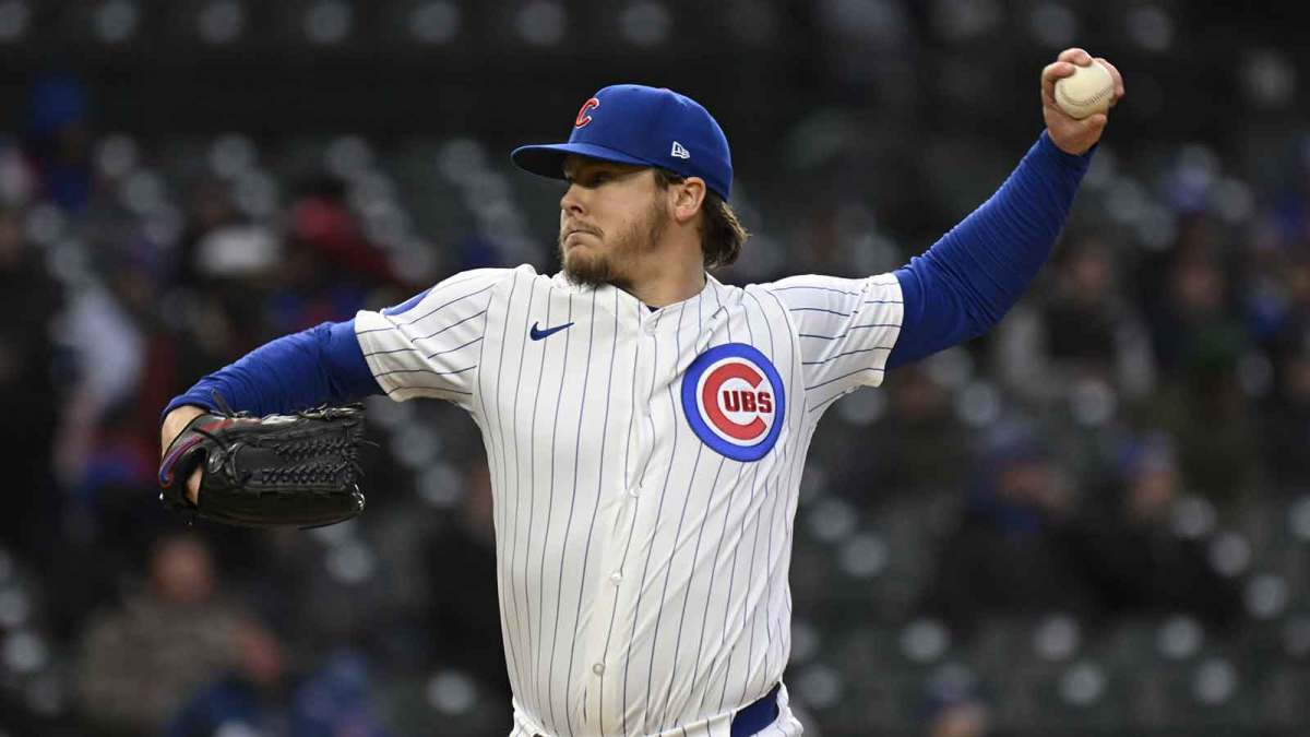 Chicago Cubs pitcher Justin Steele (35) delivers against the Texas Rangers during the first inning at Wrigley Field.
