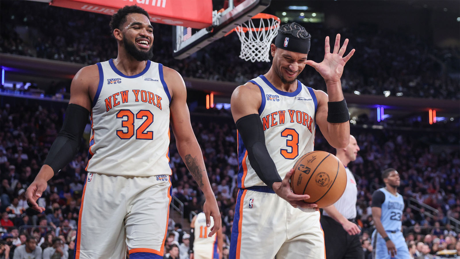 Are Karl-Anthony Towns, Josh Hart playing tonight? Knicks vs. 76ers injury report