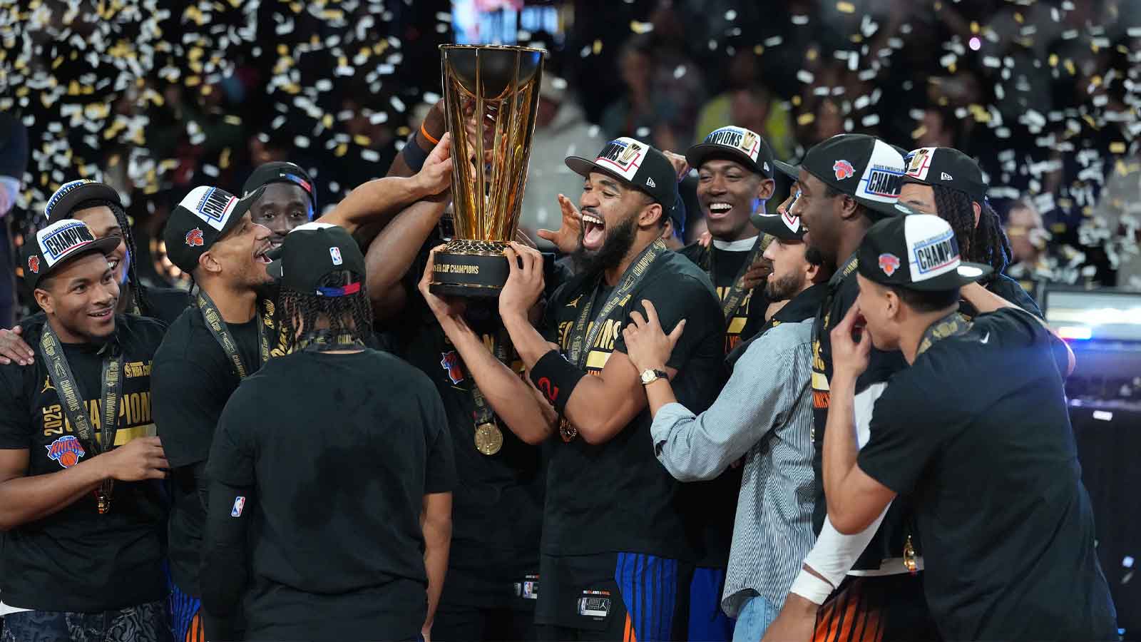 Knicks come back to take down Spurs, win NBA Cup