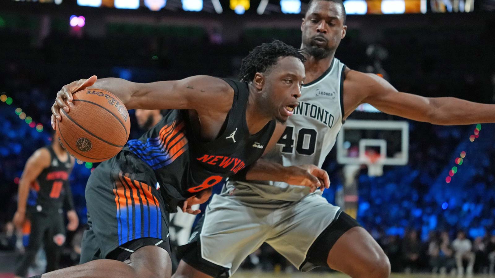 Knicks’ OG Anunoby left absolutely baffled by reporter’s ‘winning in Vegas’ question
