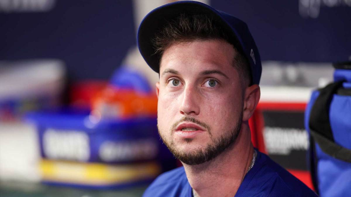 Chicago Cubs right fielder Kyle Tucker (30) in the dugout against the Atlanta Braves in the eighth inning at Truist Park.