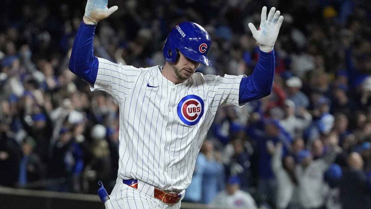 Chicago Cubs right fielder Kyle Tucker (30) reacts after hitting a home run against the Milwaukee Brewers during the seventh inning for game four of the NLDS round for the 2025 MLB playoffs at Wrigley Field.