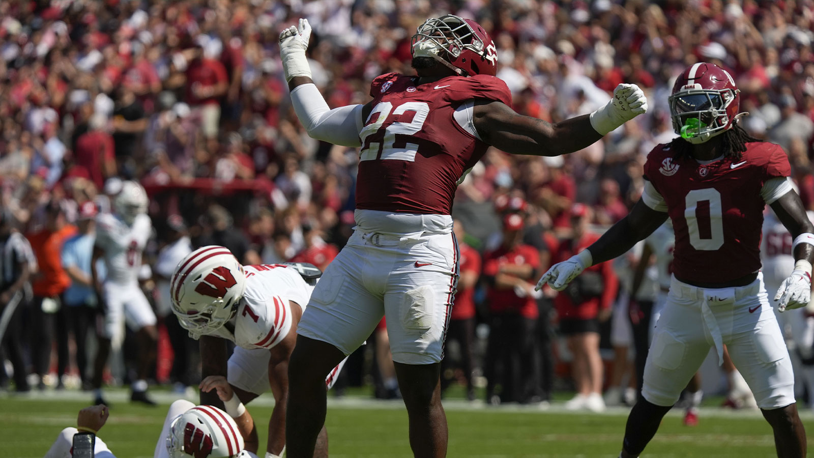 Alabama star defensive lineman cleared to return vs. Indiana in CFP