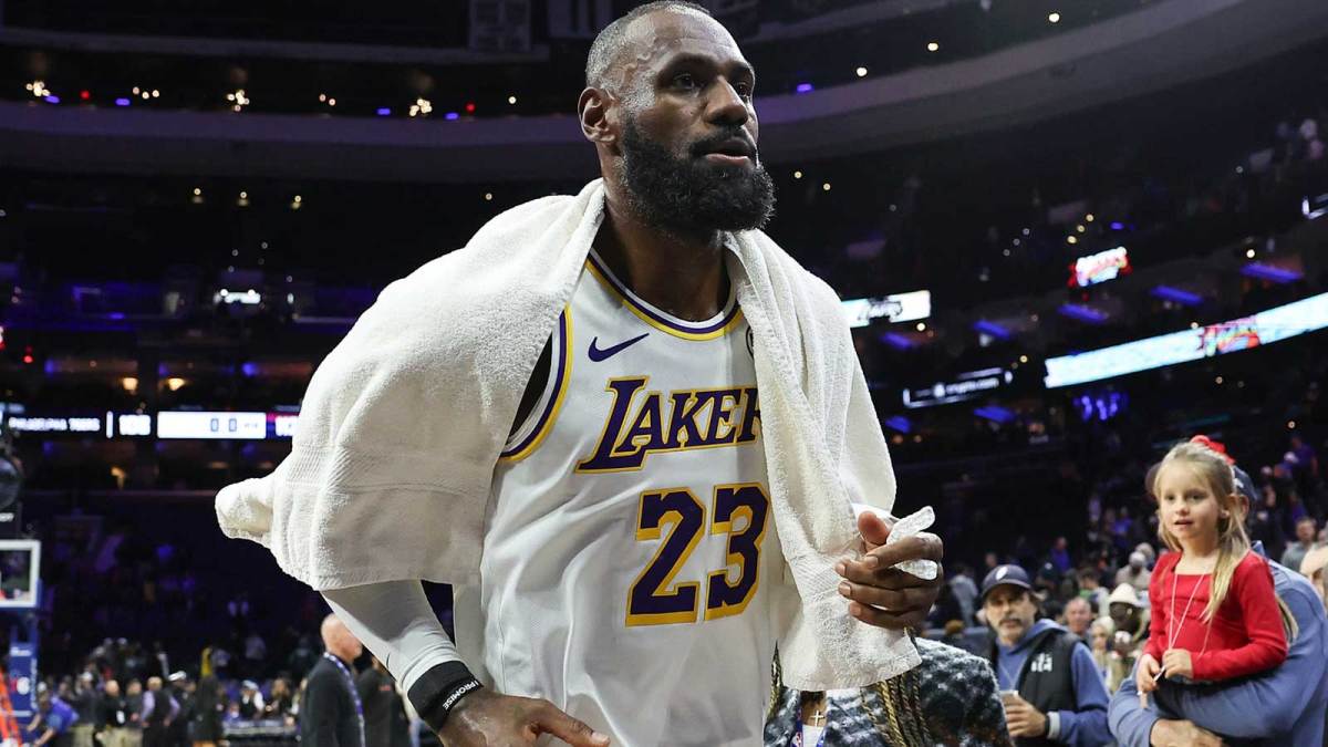 Los Angeles Lakers forward Lebron James (23) runs off the court after a victory against the Philadelphia 76ers at Xfinity Mobile Arena.
