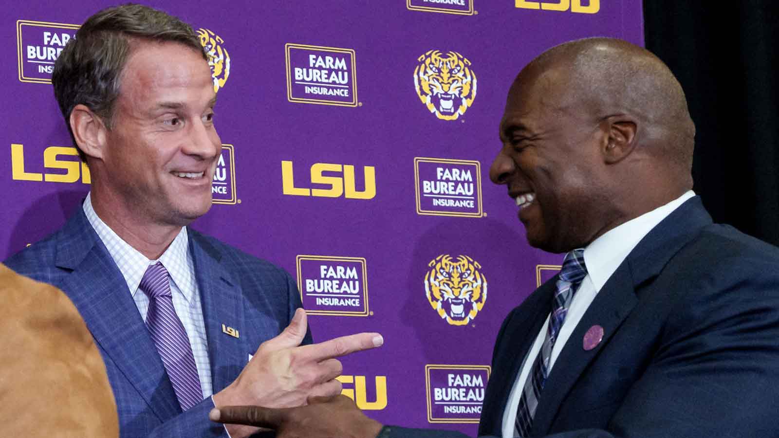 https://wp.clutchpoints.com/wp-content/uploads/2025/12/Lane-Kiffin-at-LSU-.jpg