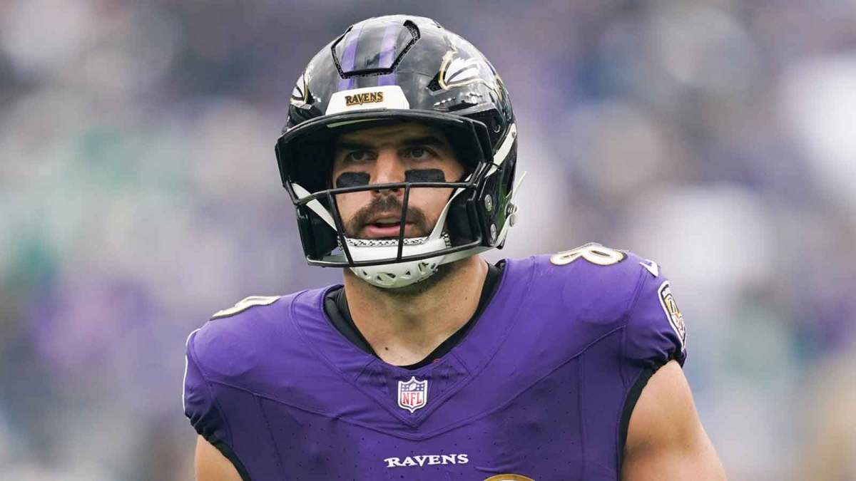 Baltimore Ravens tight end Mark Andrews (89) looks on during the first quarter against the New York Jets at M&T Bank Stadium. Mandatory Credit: Mitch Stringer-Imagn Images
