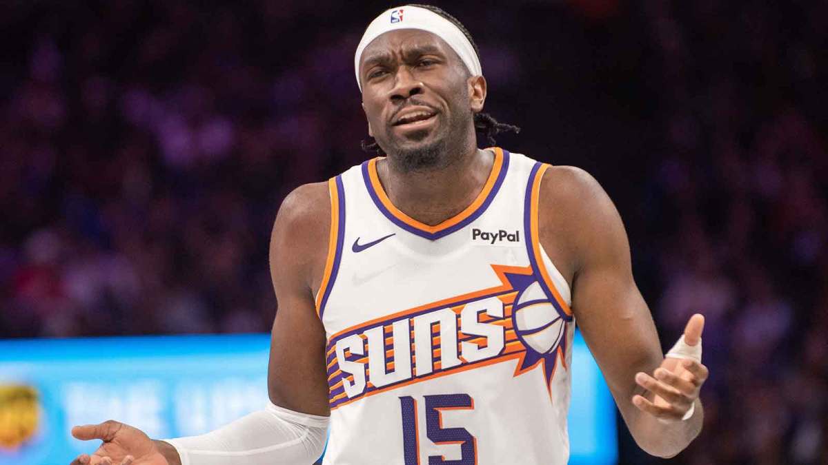 Phoenix Suns center Mark Williams (15) reacts to a call during the fourth quarter of the game against the Sacramento Kings at Golden 1 Center.