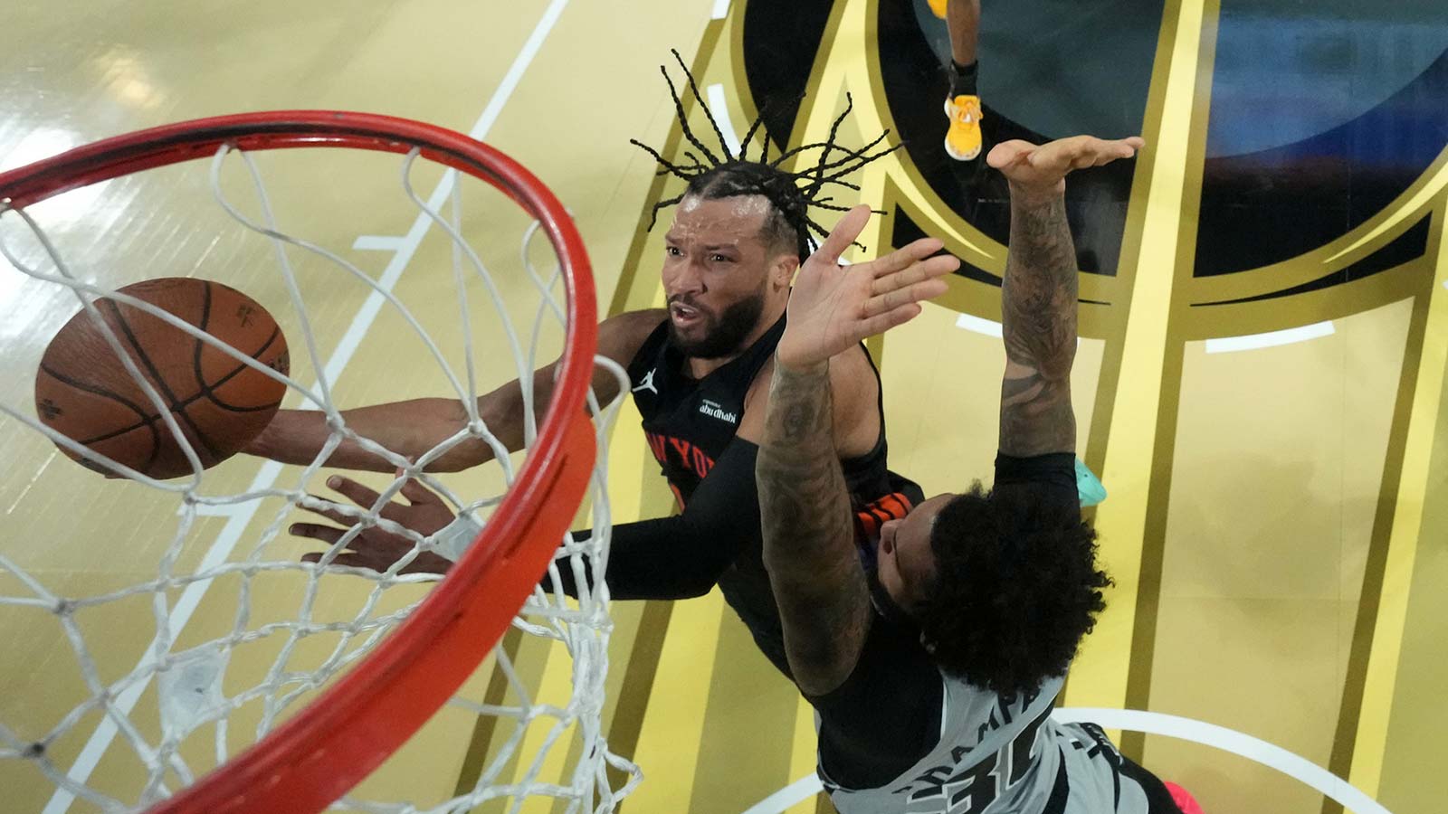 Knicks’ Mike Brown demands reporters ‘do your job’ after Jalen Brunson wins NBA Cup MVP