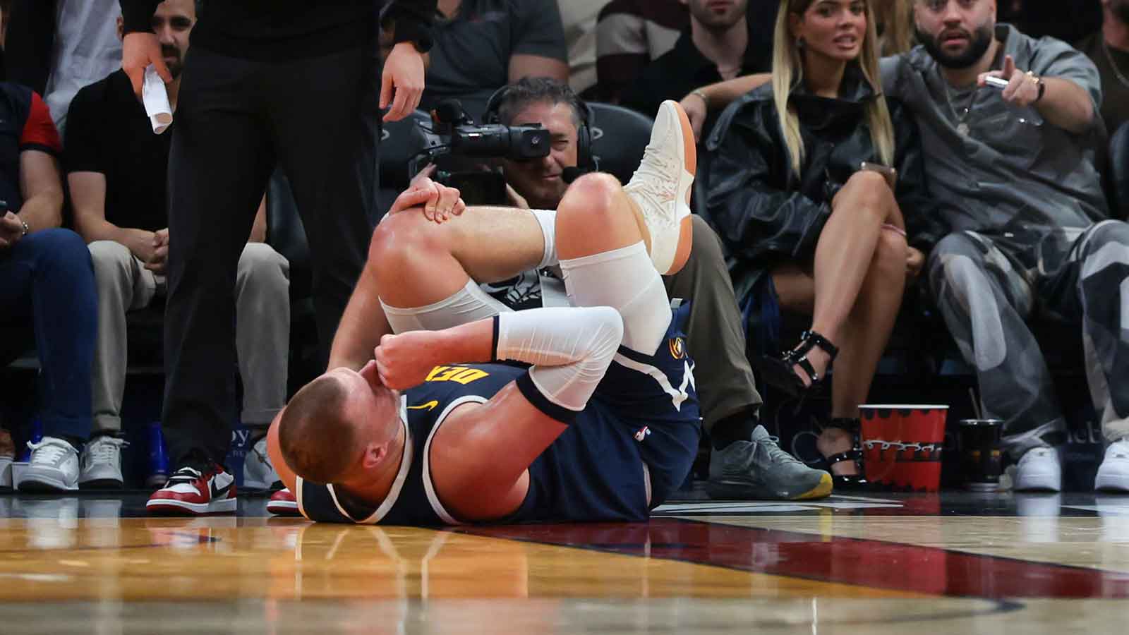 Nuggets’ Nikola Jokic to miss extended time with hyperextended knee injury