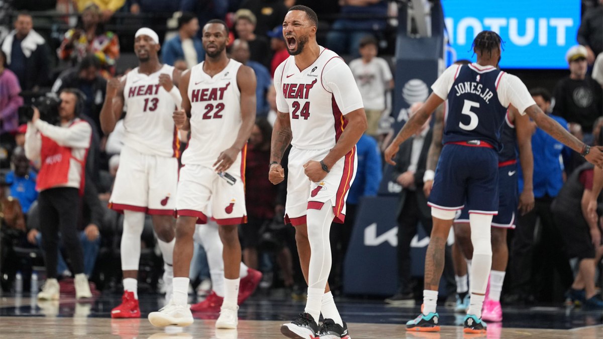 Miami Heat guard Norman Powell (24) celebrates at the end of the game against the LA Clippers at Intuit Dome.