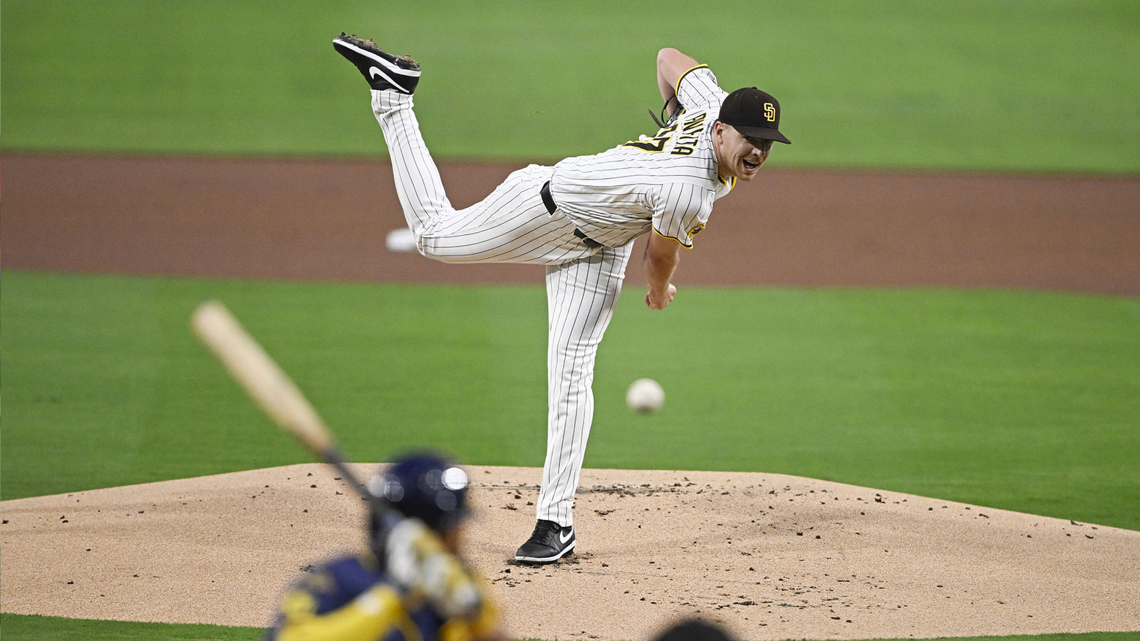 Ranking 2 best Nick Pivetta trade destinations with Padres open to blockbuster