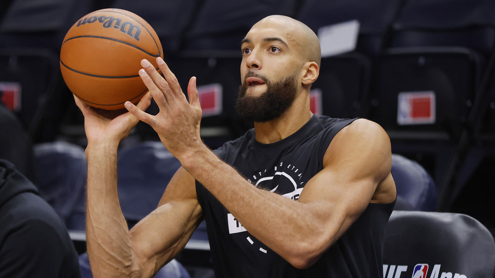 Timberwolves’ Rudy Gobert ejected after dangerous move on Suns’ Mark Williams