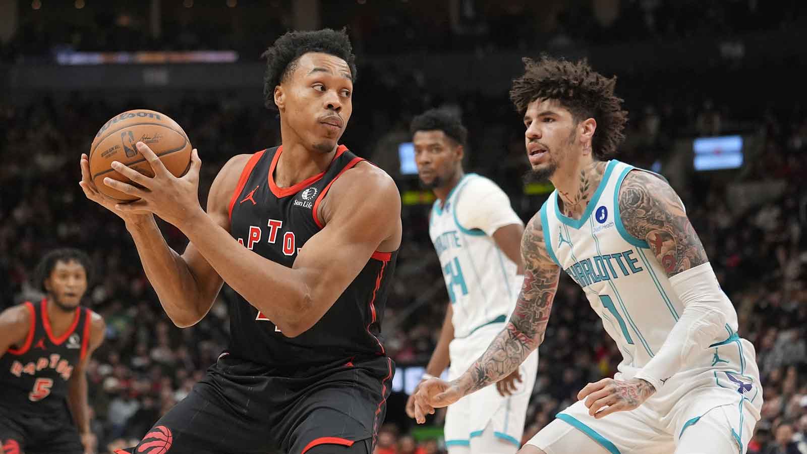 Hornets’ LaMelo Ball hilariously ran out onto the court with Raptors