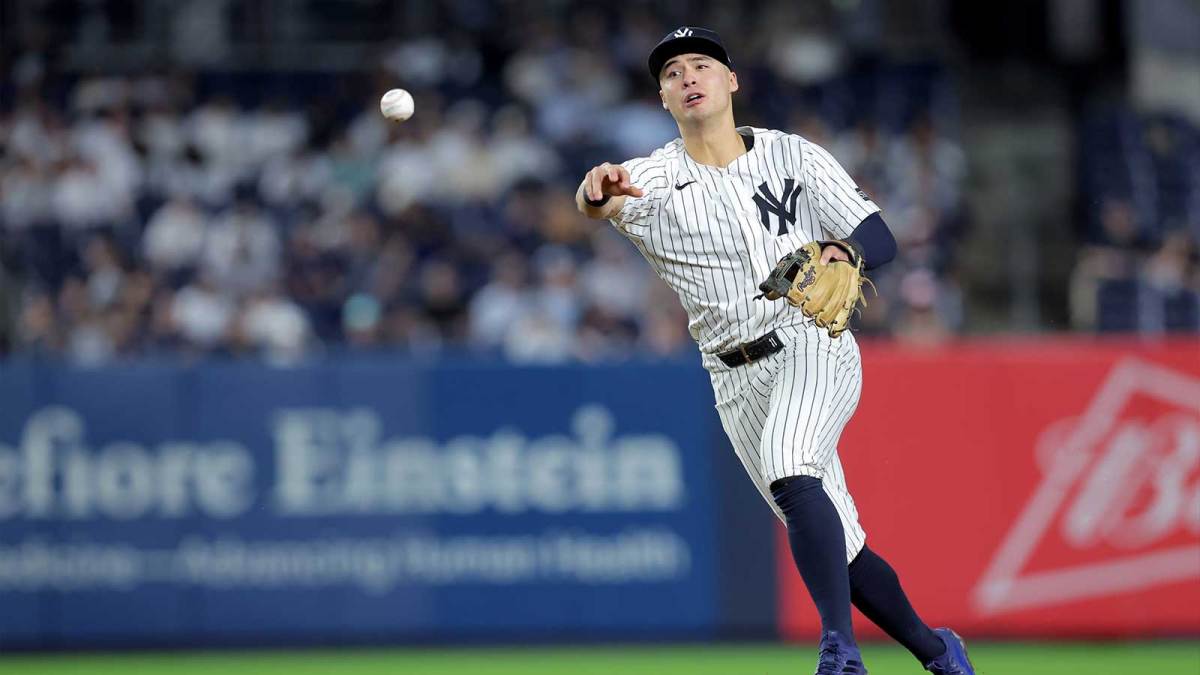 New York Yankees shortstop Anthony Volpe (11) throws out Chicago White Sox right fielder Brooks Baldwin (not pictured) on a ground ball during the ninth inning at Yankee Stadium. Mandatory Credit: Brad Penner-Imagn Images