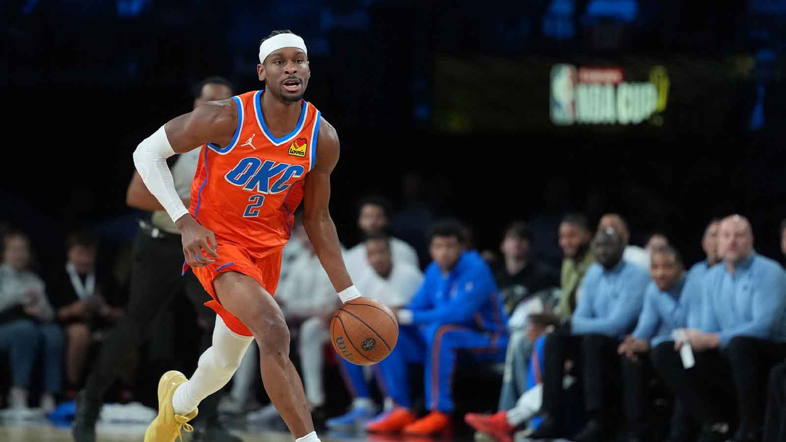 Oklahoma City Thunder guard Shai Gilgeous-Alexander (2) brings the ball up court against the San Antonio Spurs during the first quarter at T-Mobile Arena