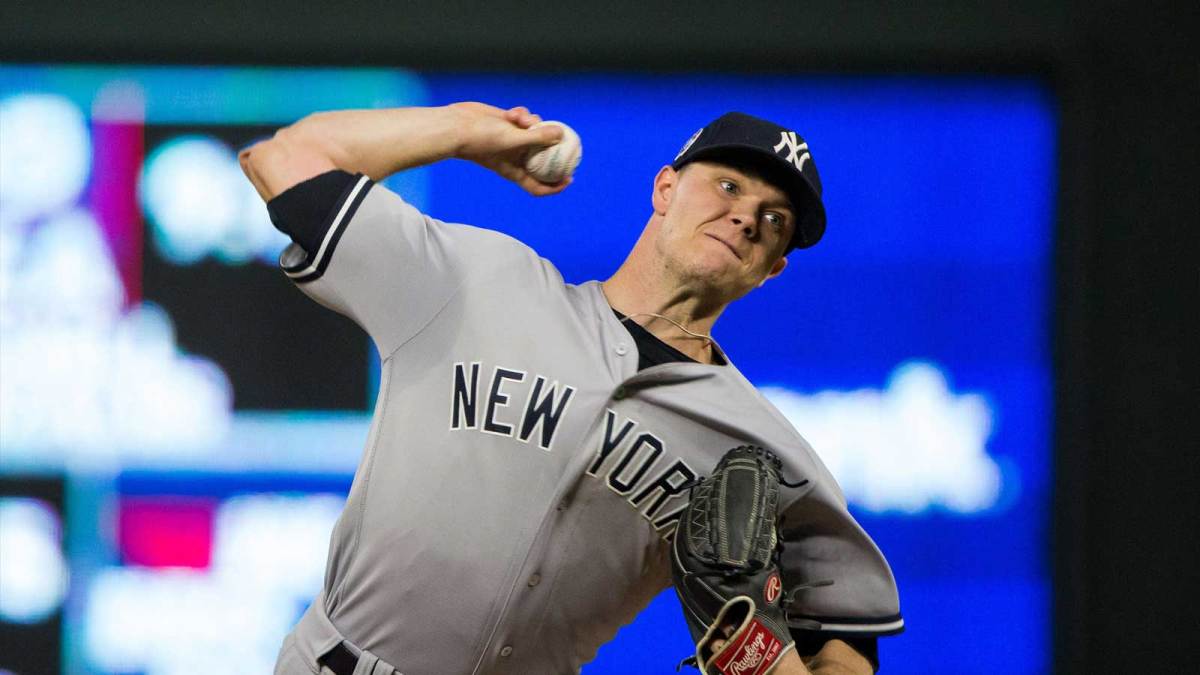New York Yankees starting pitcher Sonny Gray (55) pitches in the third inning against Minnesota Twins at Target Field.