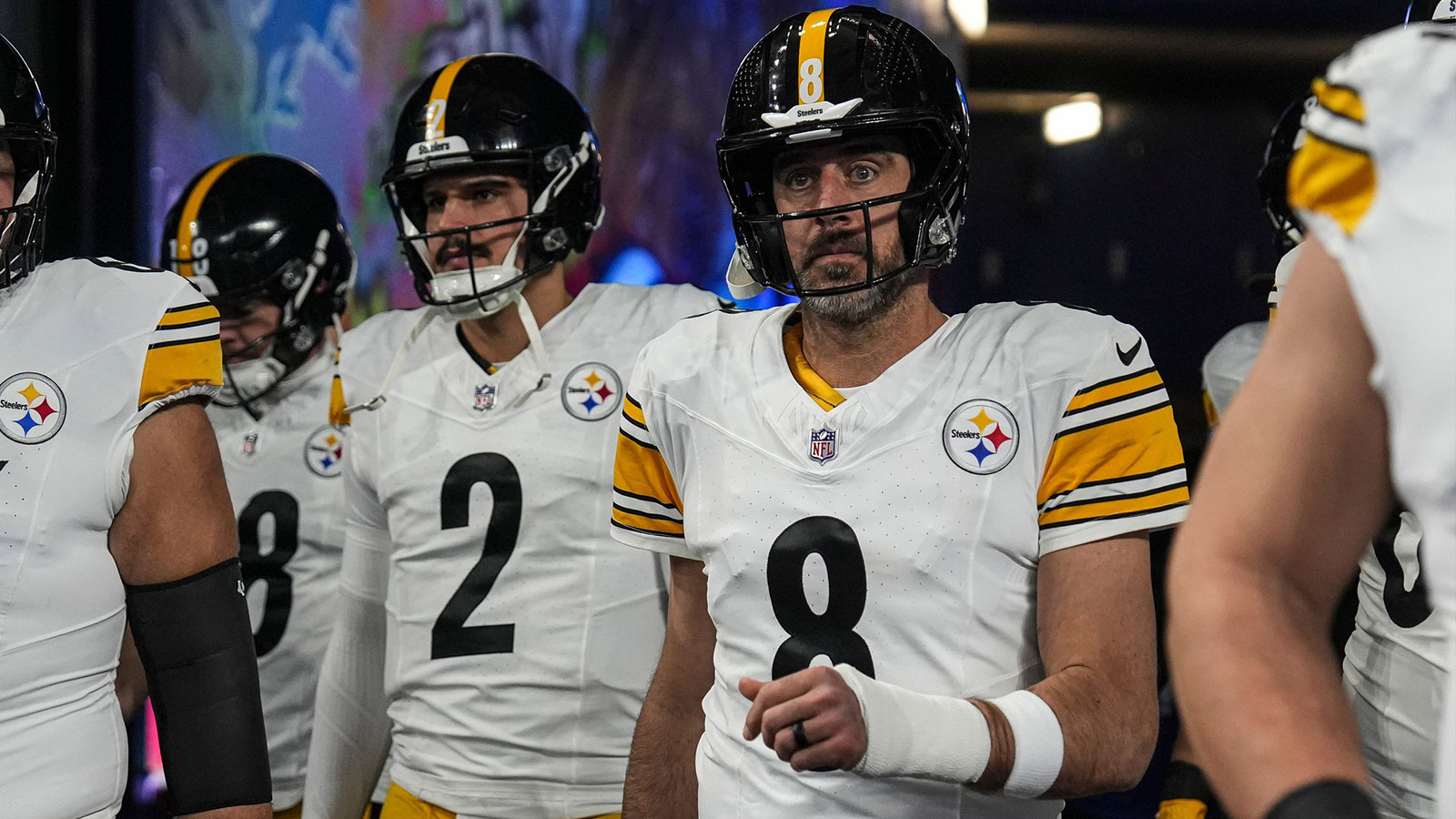 Pittsburgh Steelers quarterback Aaron Rodgers (8) enters the field for warm up at Ford Field in Detroit on Sunday, Dec. 21, 2025.
