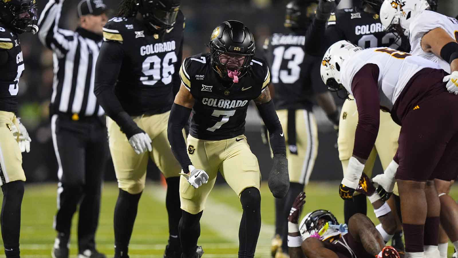 Colorado safety Tawfiq Byard leaves Deion Sanders, enters transfer portal