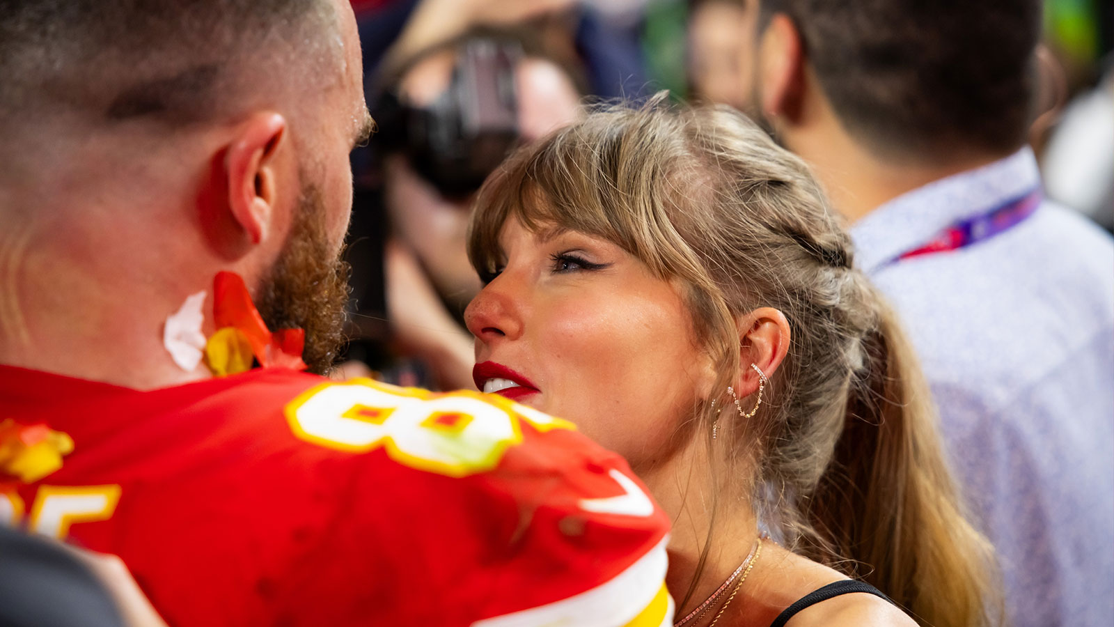 Travis Kelce’s shocking Taylor Swift request for Chiefs’ home games