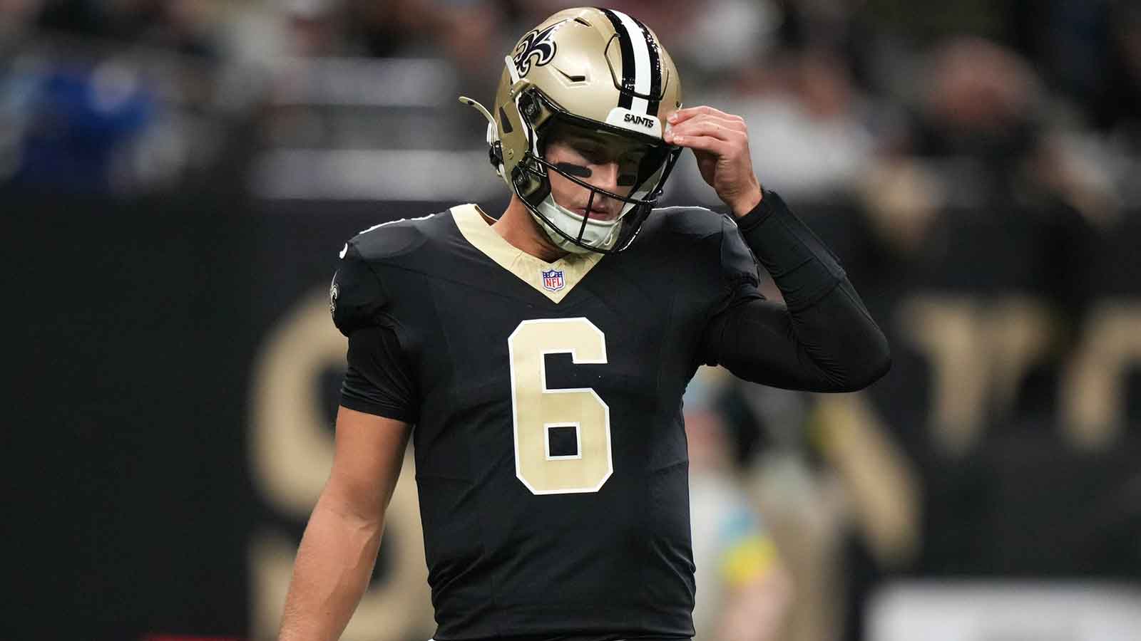  New Orleans Saints quarterback Tyler Shough (6) reacts during the second quarter against the Carolina Panthers at Caesars Superdome.