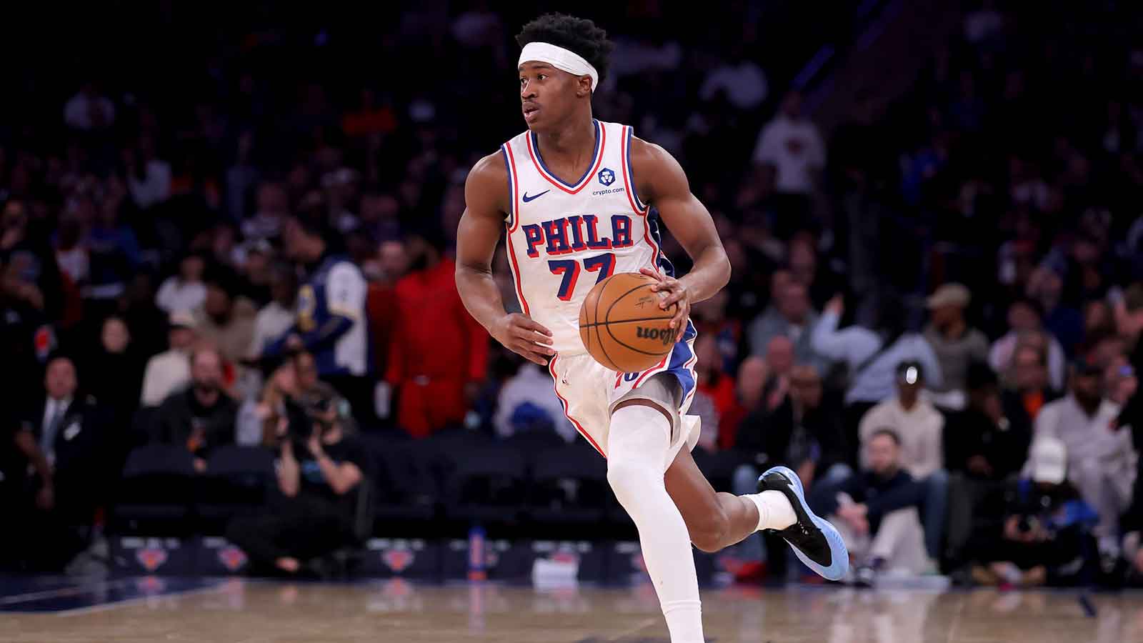 76ers’ VJ Edgecombe does it all on steal-and-slam dunk