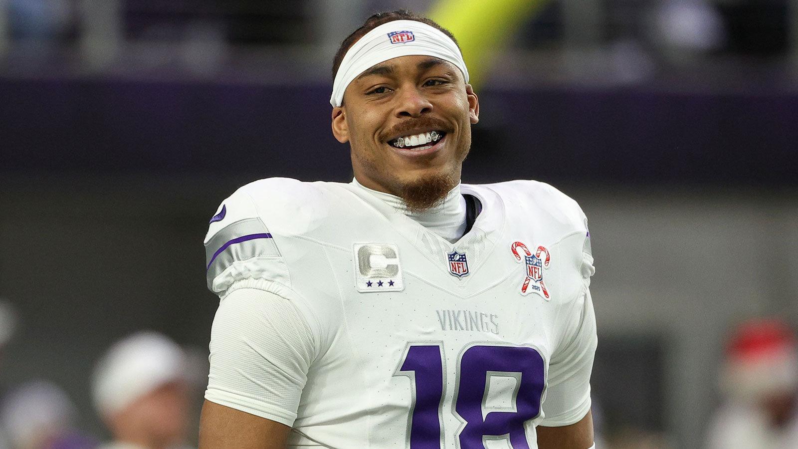 Justin Jefferson passes Randy Moss for most receiving yards in first 6 seasons