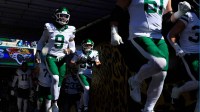 New York Jets defensive end Will McDonald IV (9) runs on the field before an NFL football matchup at EverBank Stadium, Sunday, Dec. 14, 2025, in Jacksonville, Fla. The Jaguars defeated the Jets 48-20
