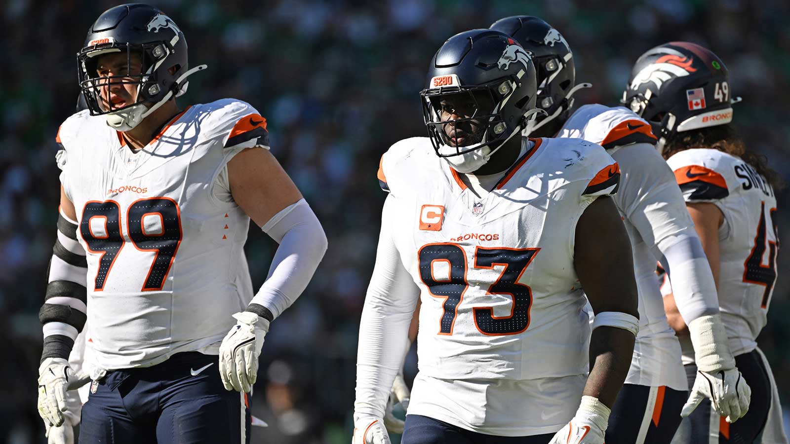 Broncos DE Zach Allen misses practice with calf injury before Raiders game