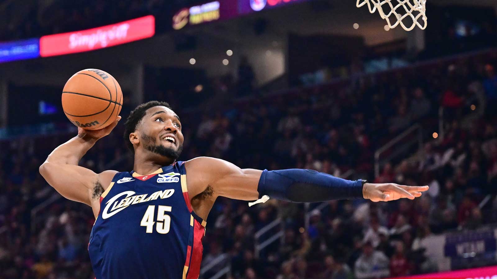 Cavs’ Donovan Mitchell only unleashes certain part of his game for Coco Jones