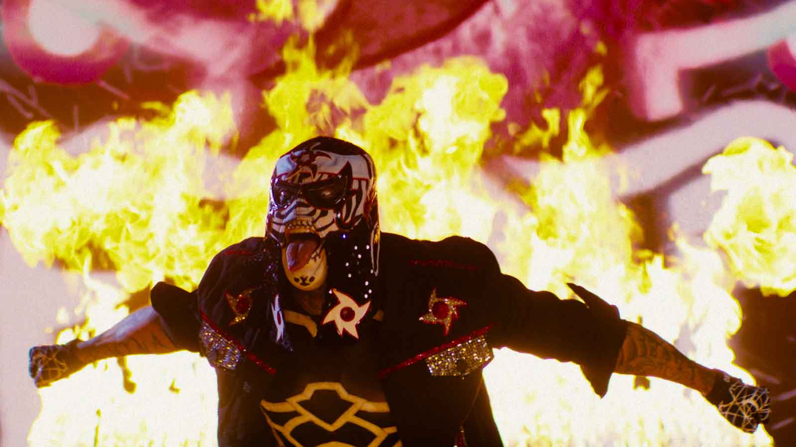 Exclusive: WWE still a dream come true for Penta after special year