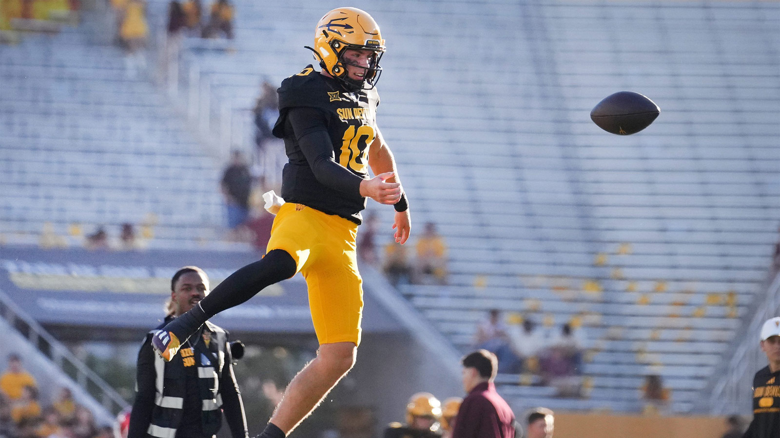 Tennessee football rumors: Volunteers not giving up on Sam Leavitt pursuit despite LSU commitment