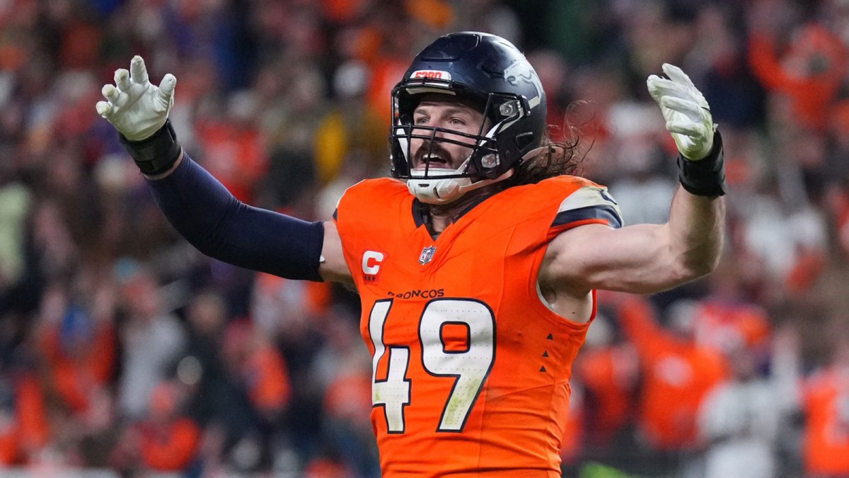 Denver Broncos linebacker Alex Singleton (49) celebrates defeating the Green Bay Packers during the fourth quarter at Empower Field at Mile High.