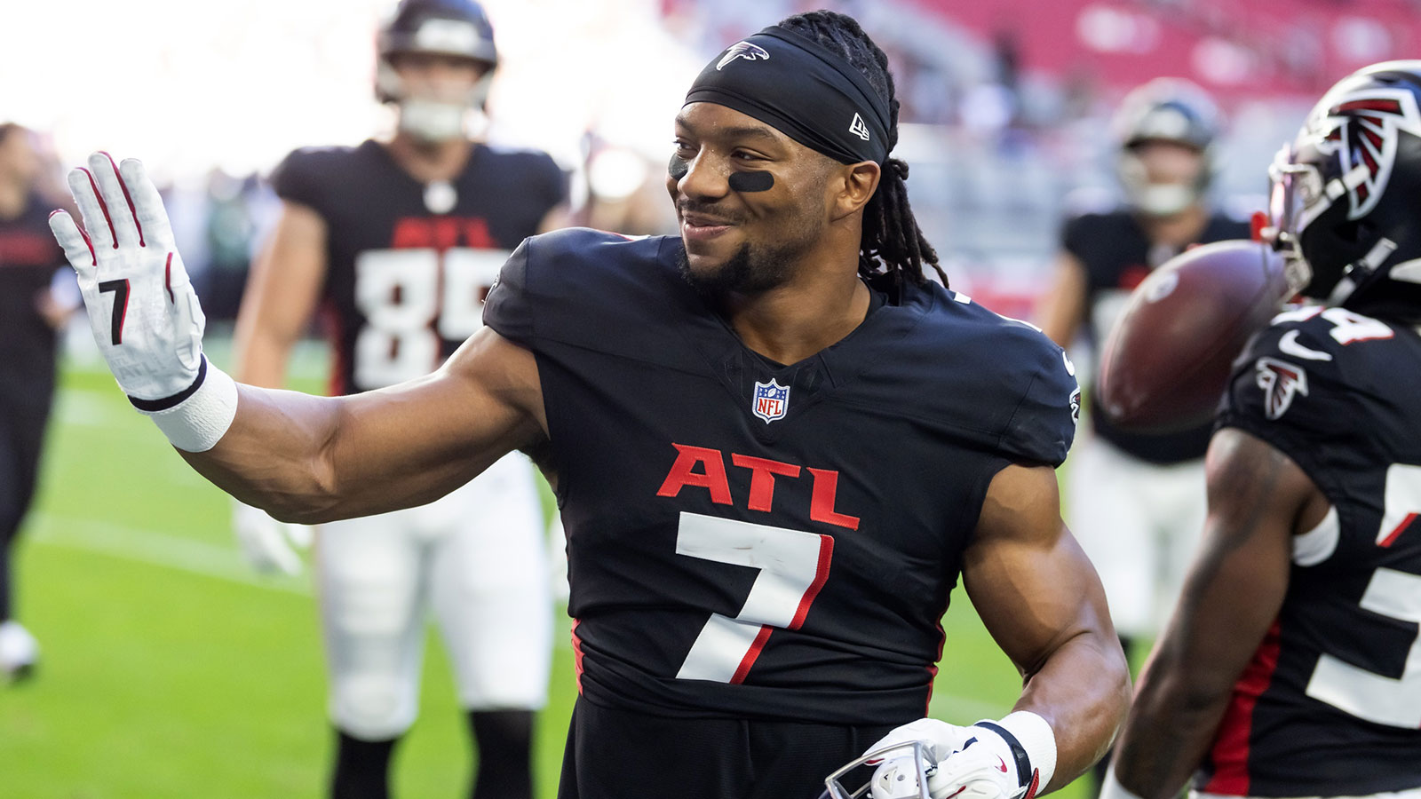 Falcons’ Zac Robinson makes OPOY case for Bijan Robinson