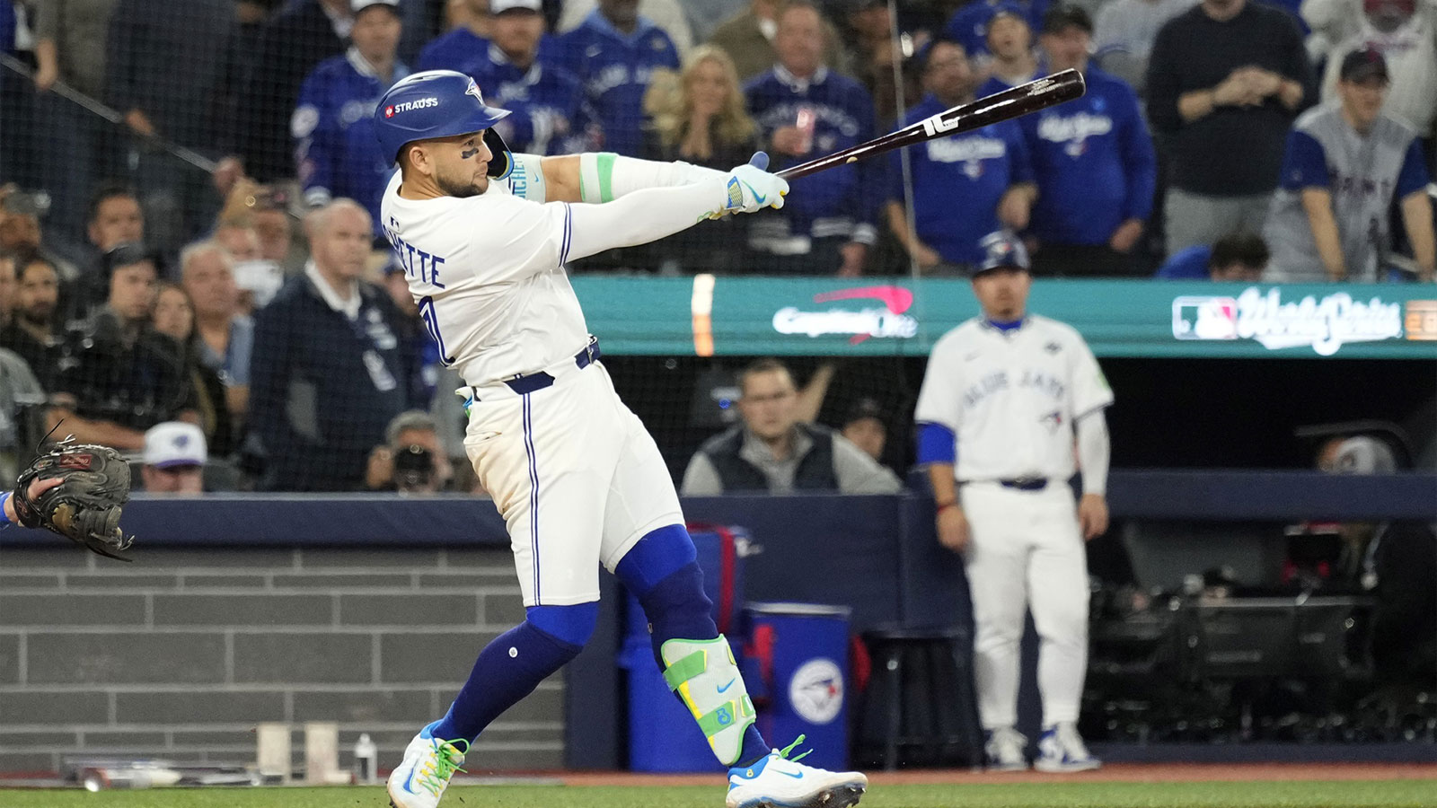 Blue Jays rumors: Toronto re-signing Bo Bichette gets ‘increasingly unlikely’ update