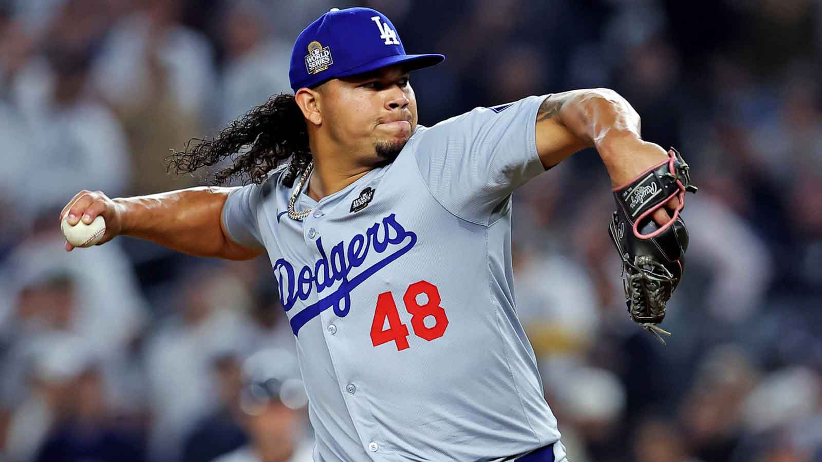Dodgers, Brusdar Graterol agree to $2.8 million contract ahead of spring training