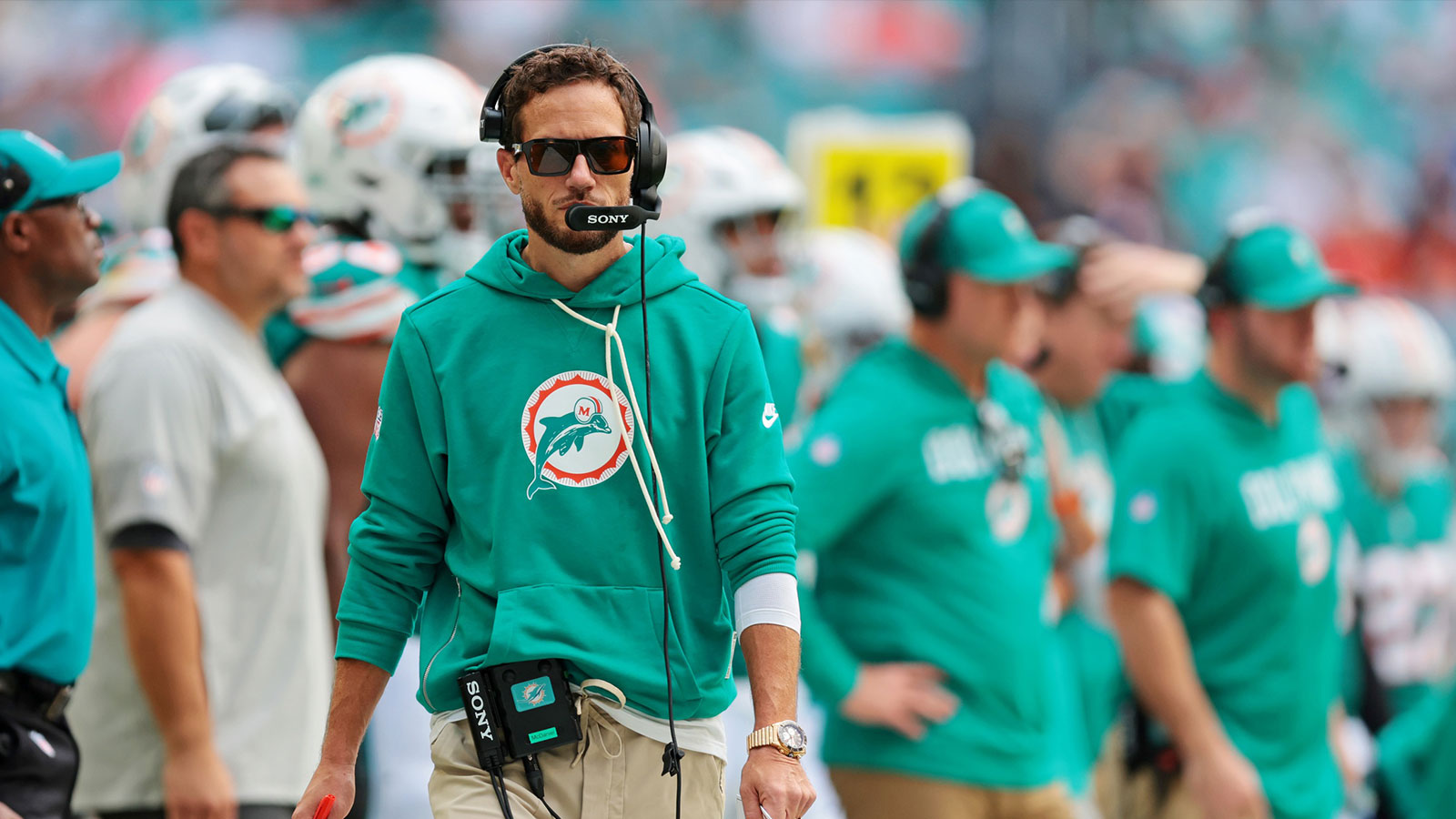 Bills interviewing Mike McDaniel for head coach despite Chargers OC agreement