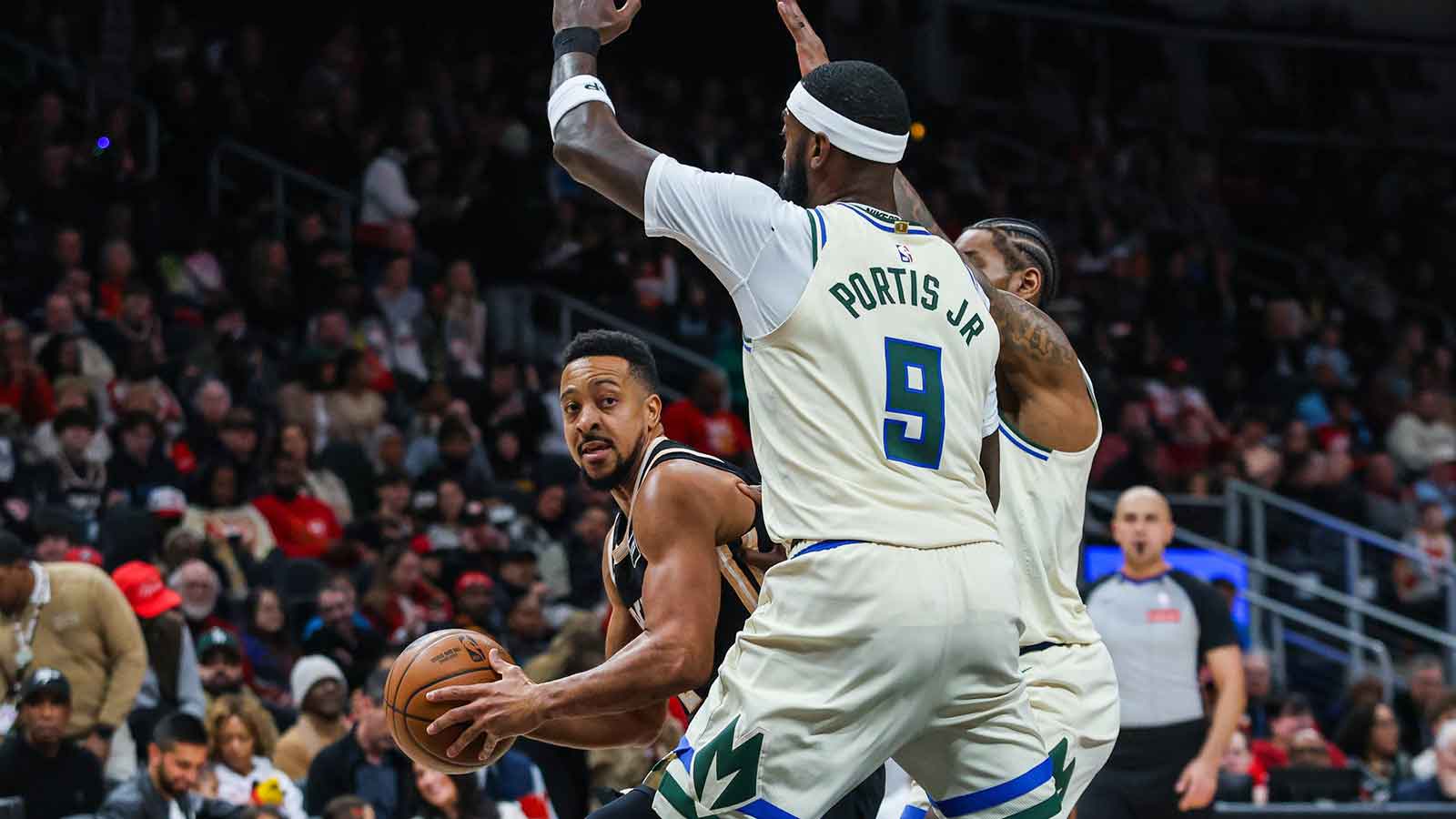 What the Hawks saw on CJ McCollum’s potential game-winner in brutal ending vs. Bucks