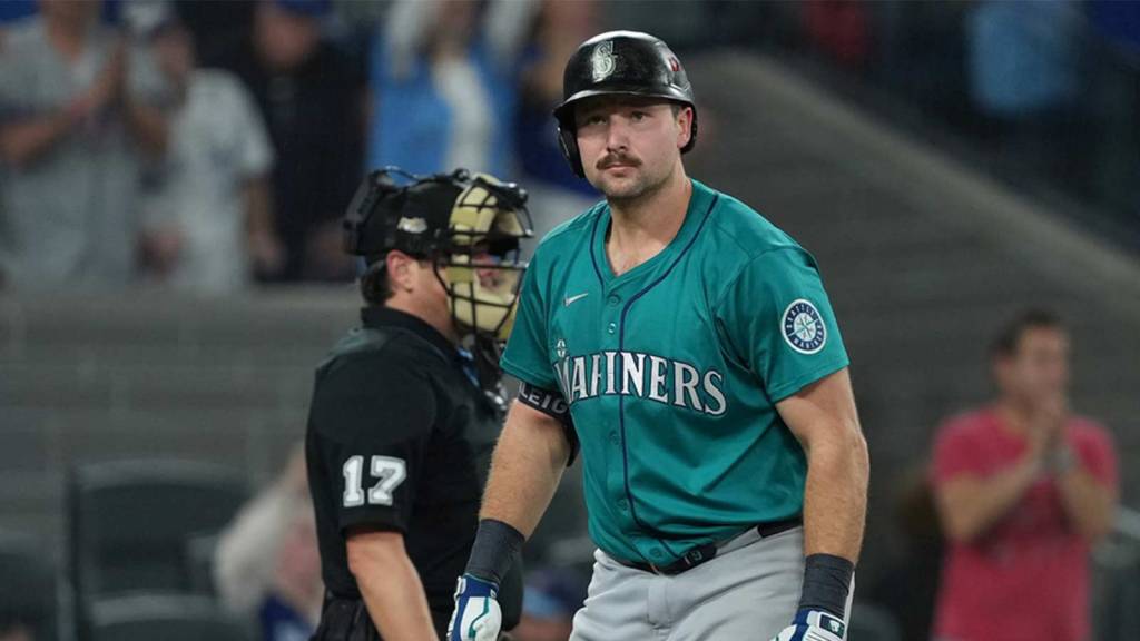 Seattle Mariners catcher Cal Raleigh (29) reacts after striking out in the eighth inning against the Toronto Blue Jays during game six of the ALCS round for the 2025 MLB playoffs at Rogers Centre.