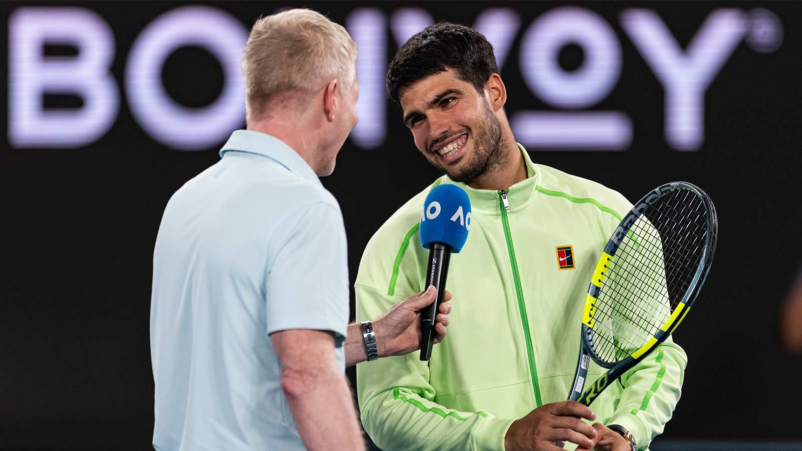 Carlos Alcaraz outlasts Alex Zverev in incredible Australian Open semifinal