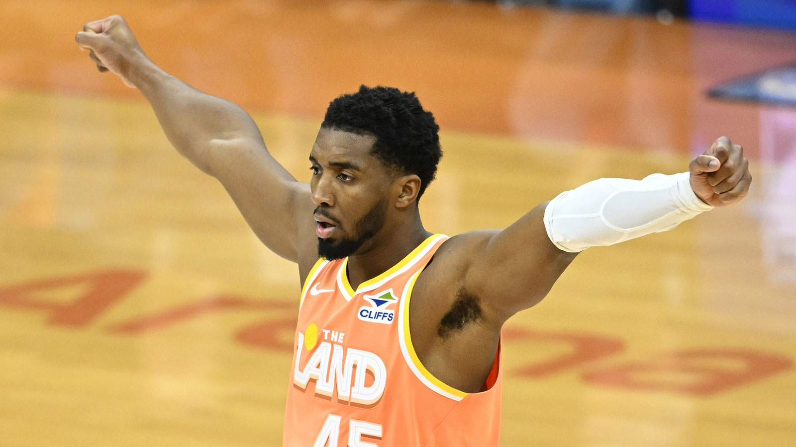 Cavs’ Donovan Mitchell torches Magic with bonkers 45-point eruption