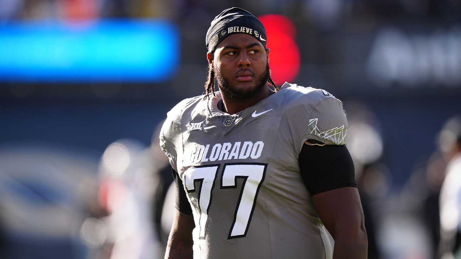 Colorado’s Deion Sanders loses 5-star OT to Lane Kiffin, LSU