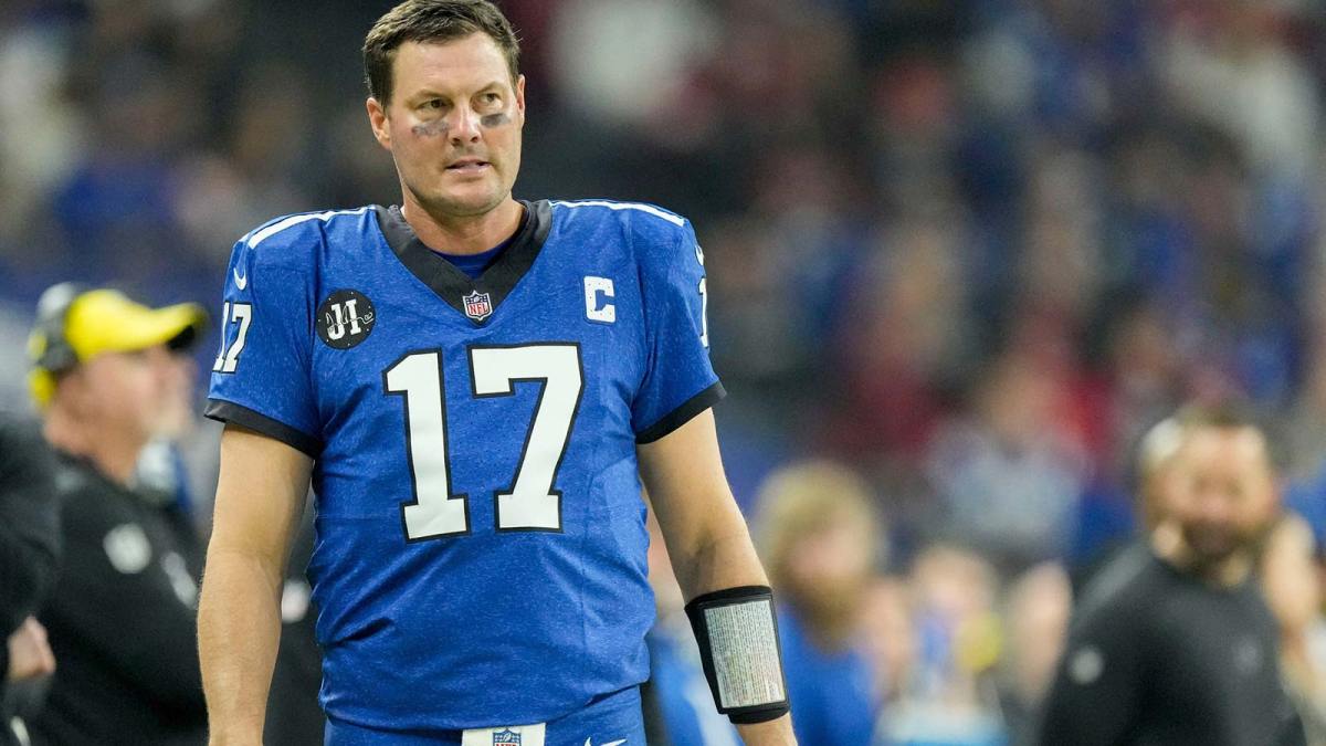 Indianapolis Colts quarterback Philip Rivers (17) walks the sideline Monday, Dec. 22, 2025, during a game against the San Francisco 49ers at Lucas Oil Stadium in Indianapolis.