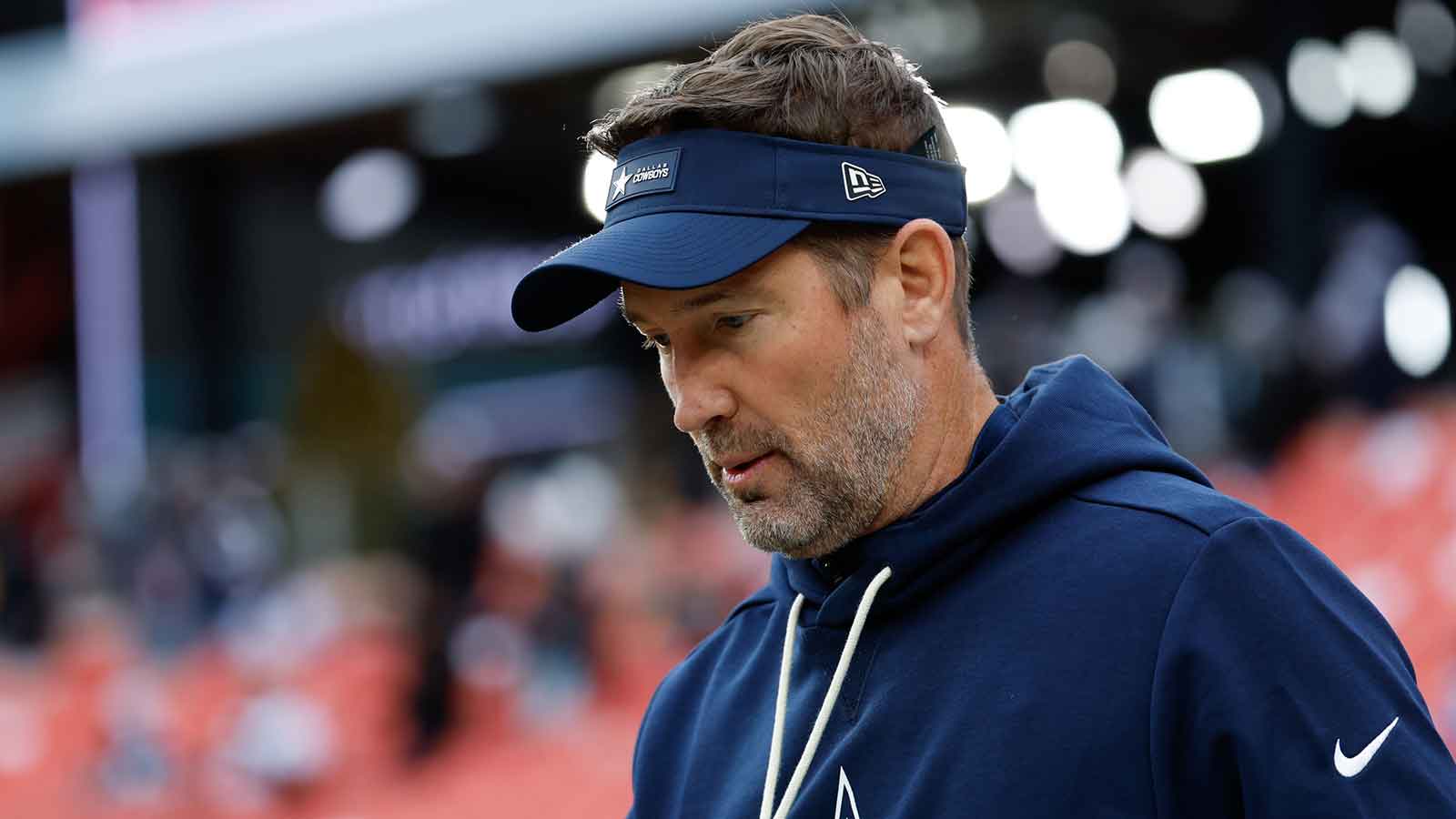 Cowboys rumors: Dallas looking at Eagles assistant for open DC job