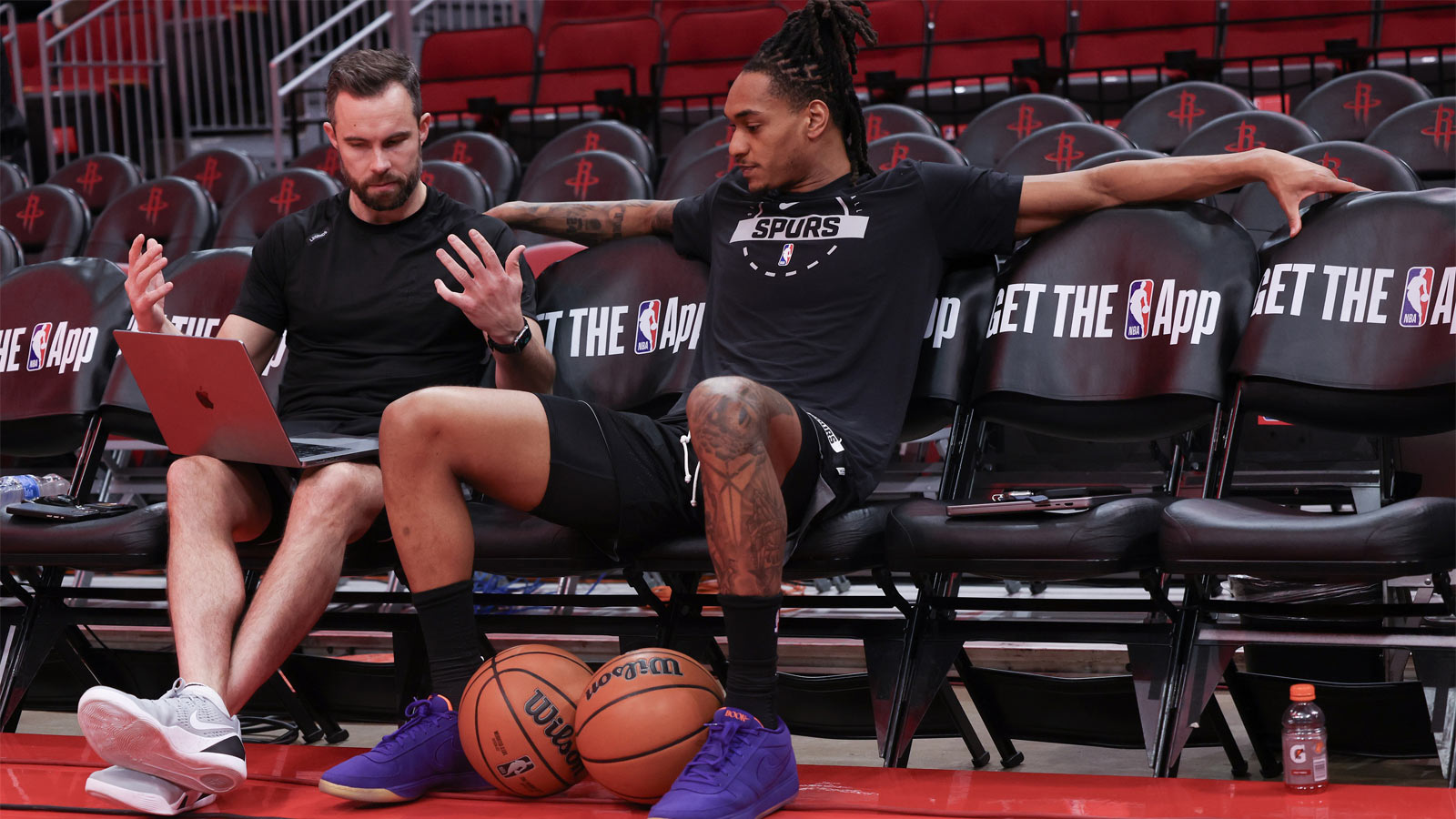 Devin Vassell says he’ll return for next Spurs game after nearly four-week absence