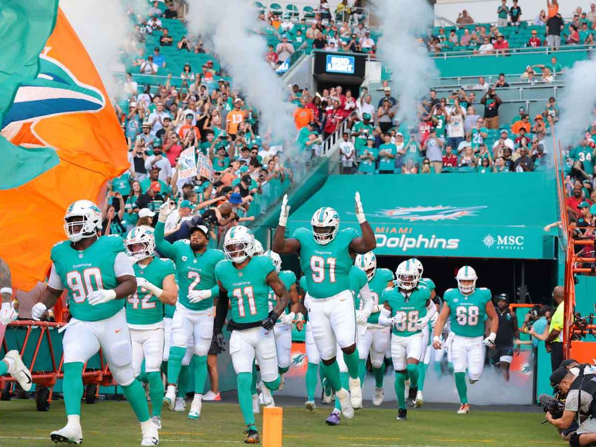 Dolphins news: New GM says quiet part out loud about Miami's epic cold-weather failures